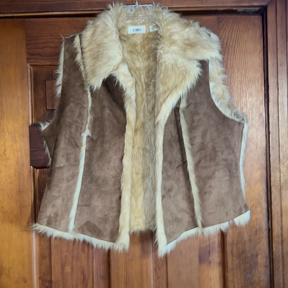 Capri C Faux Suede Faux Leather Vest, Size XL Cato Brand